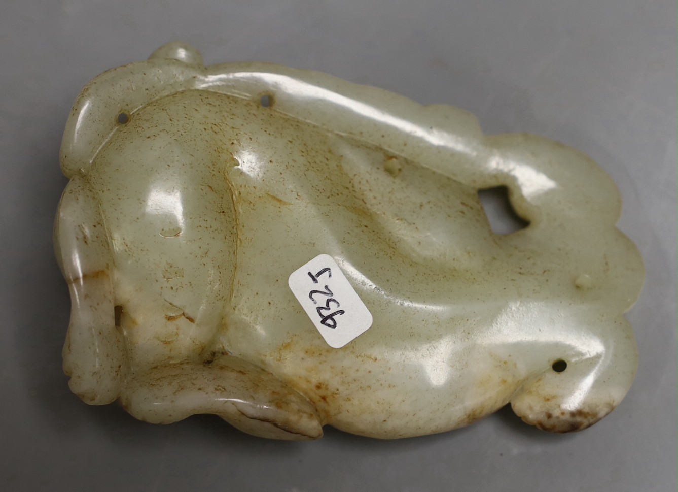 A large Chinese jade carving of a chilong, Song or later, 10.3cm